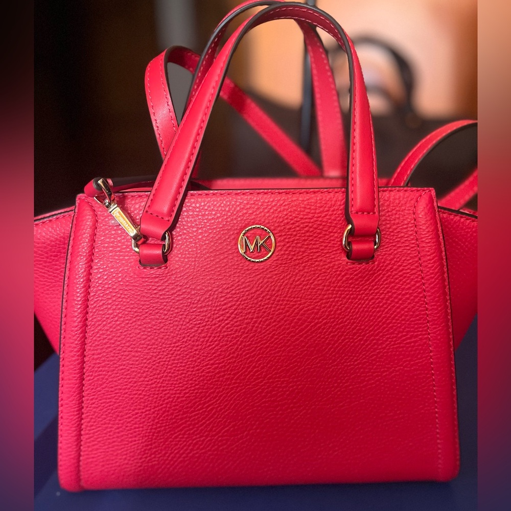 Michael Kors FREYA Small Leather Satchel Bag in DEEP RED✨ NWT